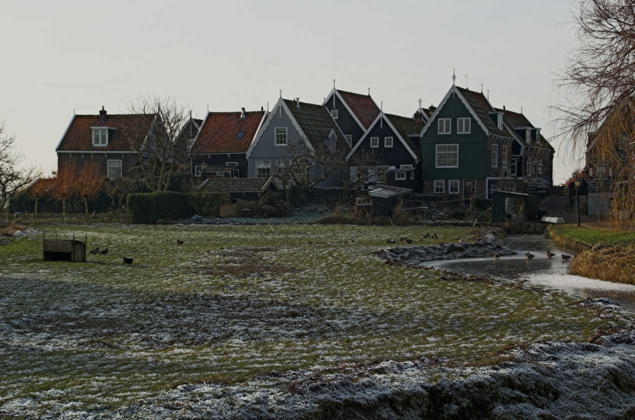 090111 Marken-01