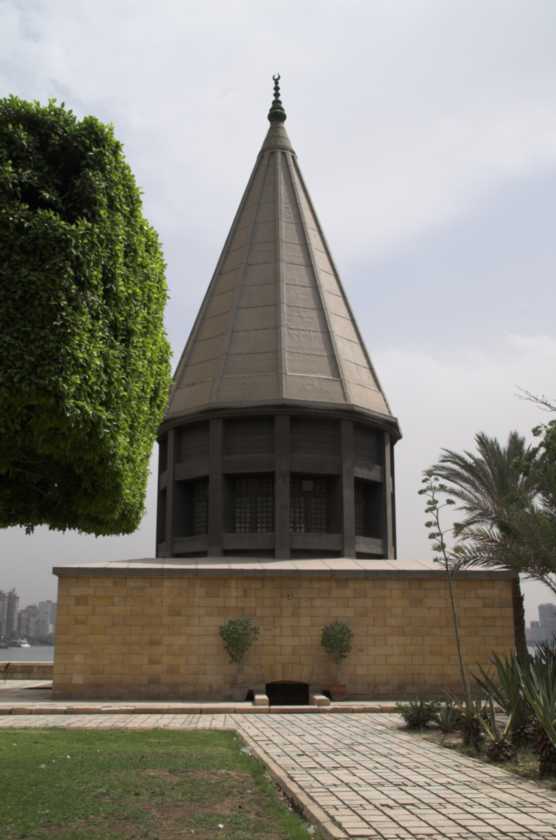 0904 Cairo --240