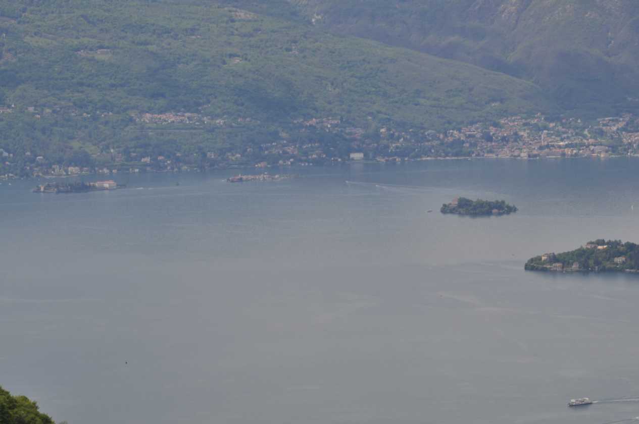 033 Arona-Lago Maggiore mei 2010