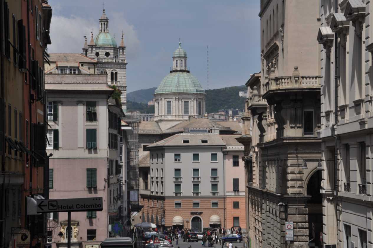 034 Arona-Genua mei 2010
