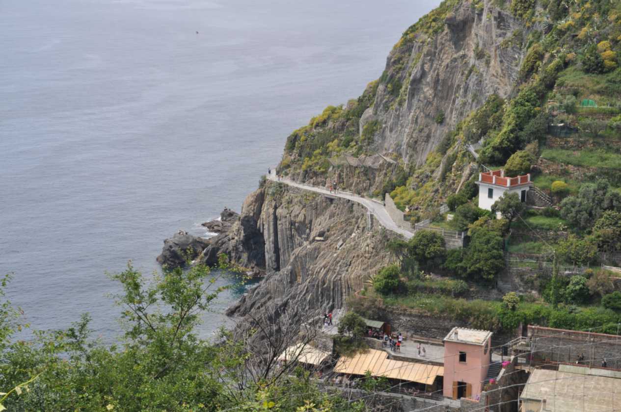 042 Vernazza-Vernazza mei 2010