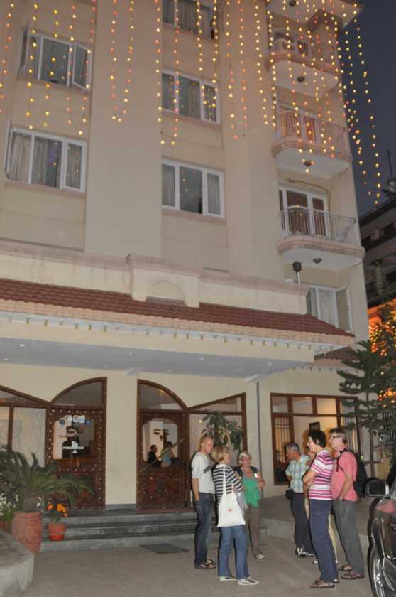 02-001 Kathmandu