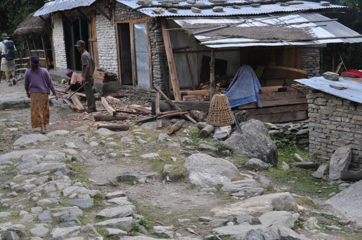 07-048  Nayapul-Thike Dhunga