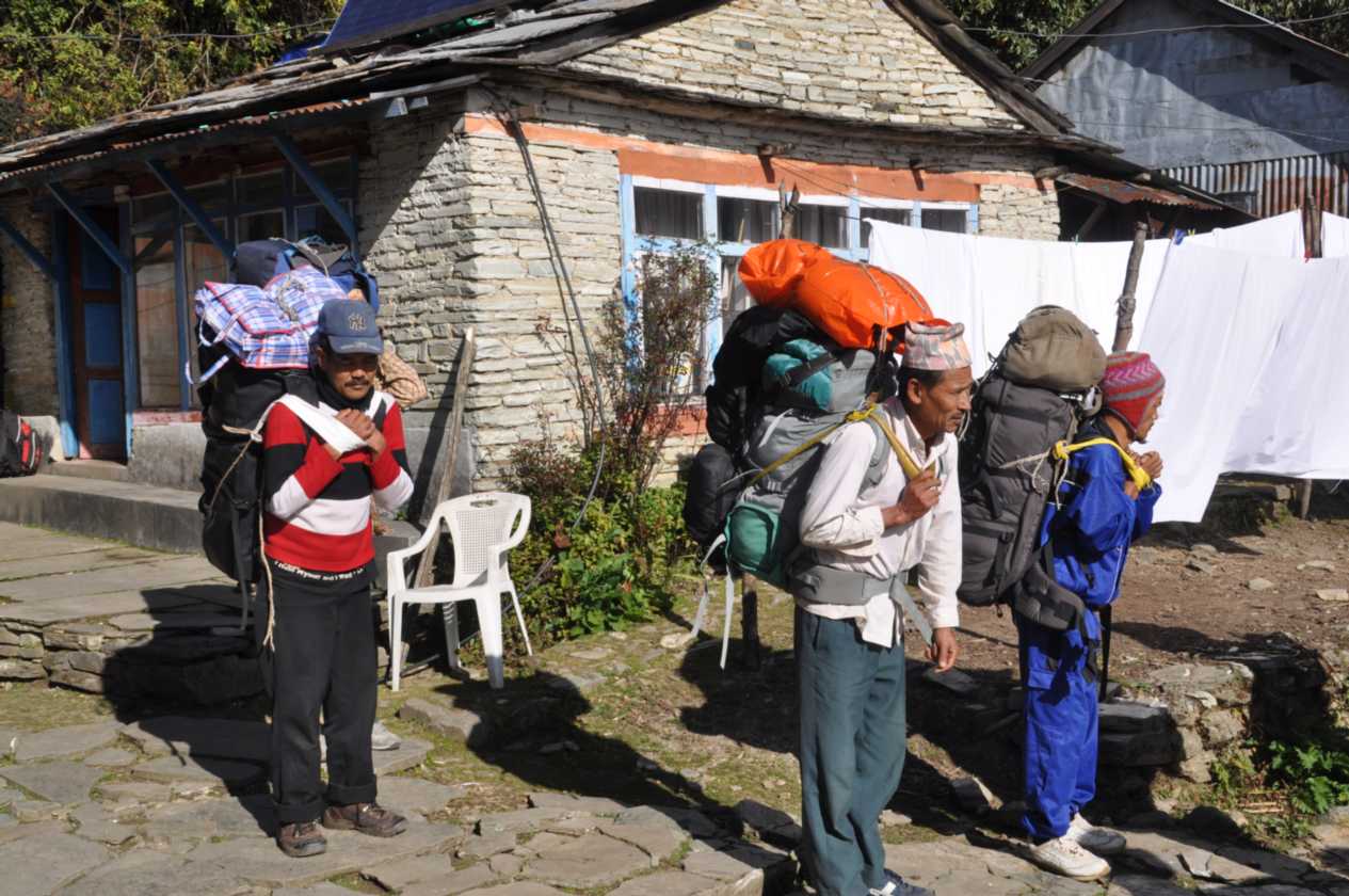 09-039 Ghorepani-Tadapani