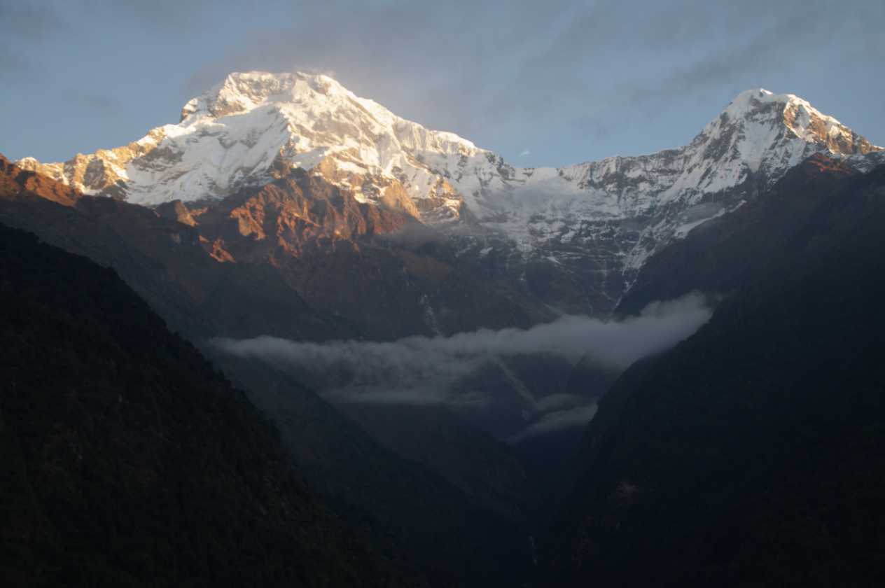 11-006 Chomrong-Himalaya