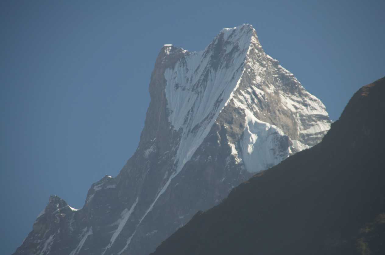 11-025 Chomrong-Himalaya