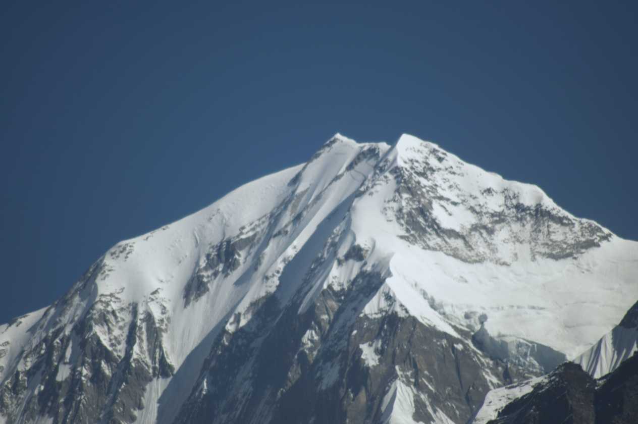 11-032 Chomrong-Himalaya