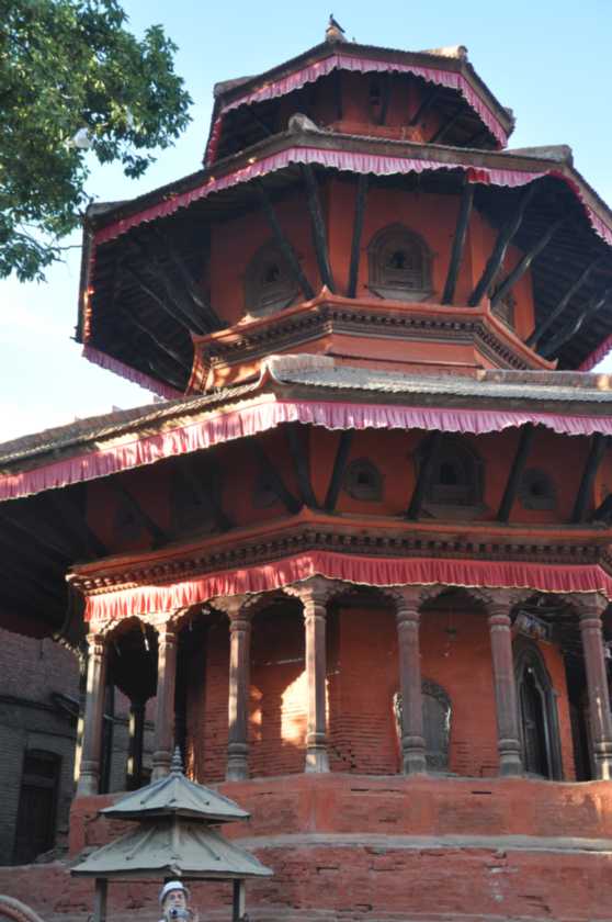 22-037 Kathmandu-Durban Square