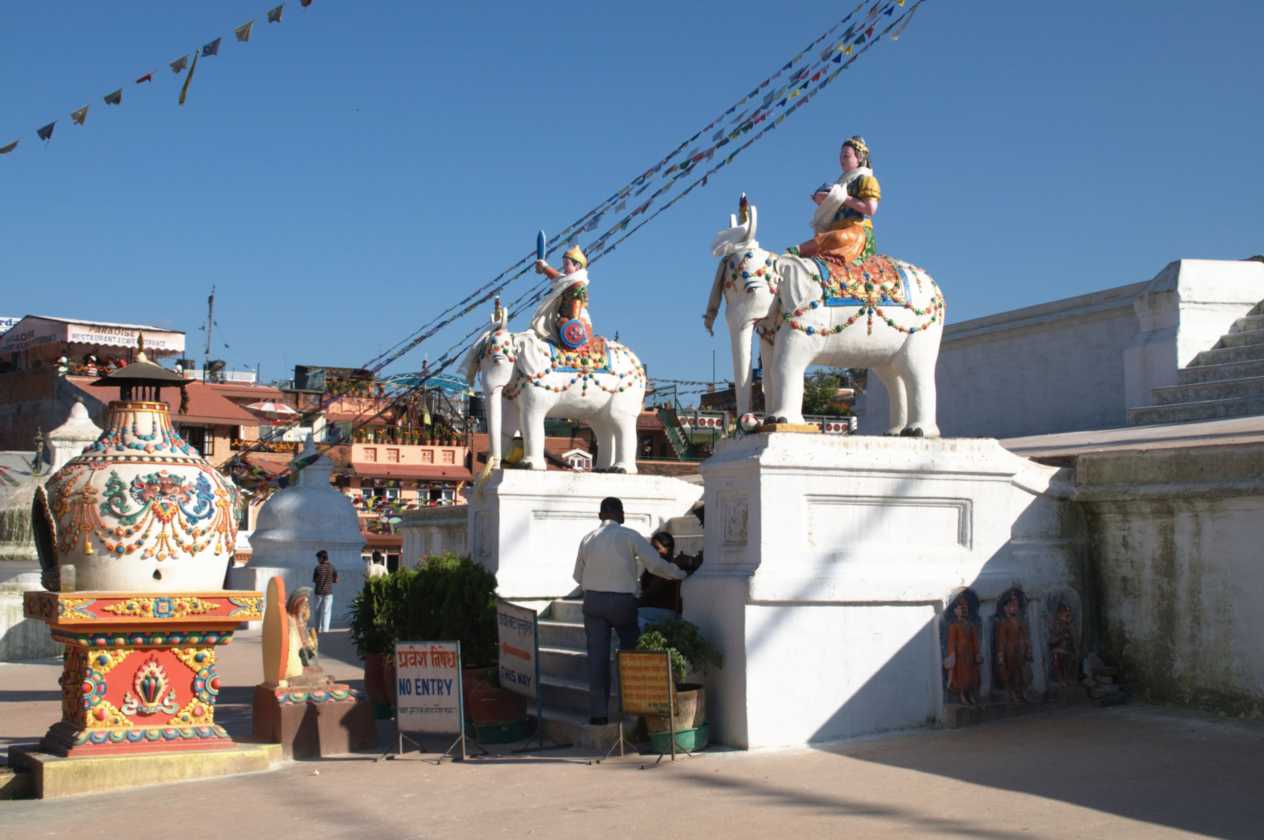 03-125 Kathmandu-tempels