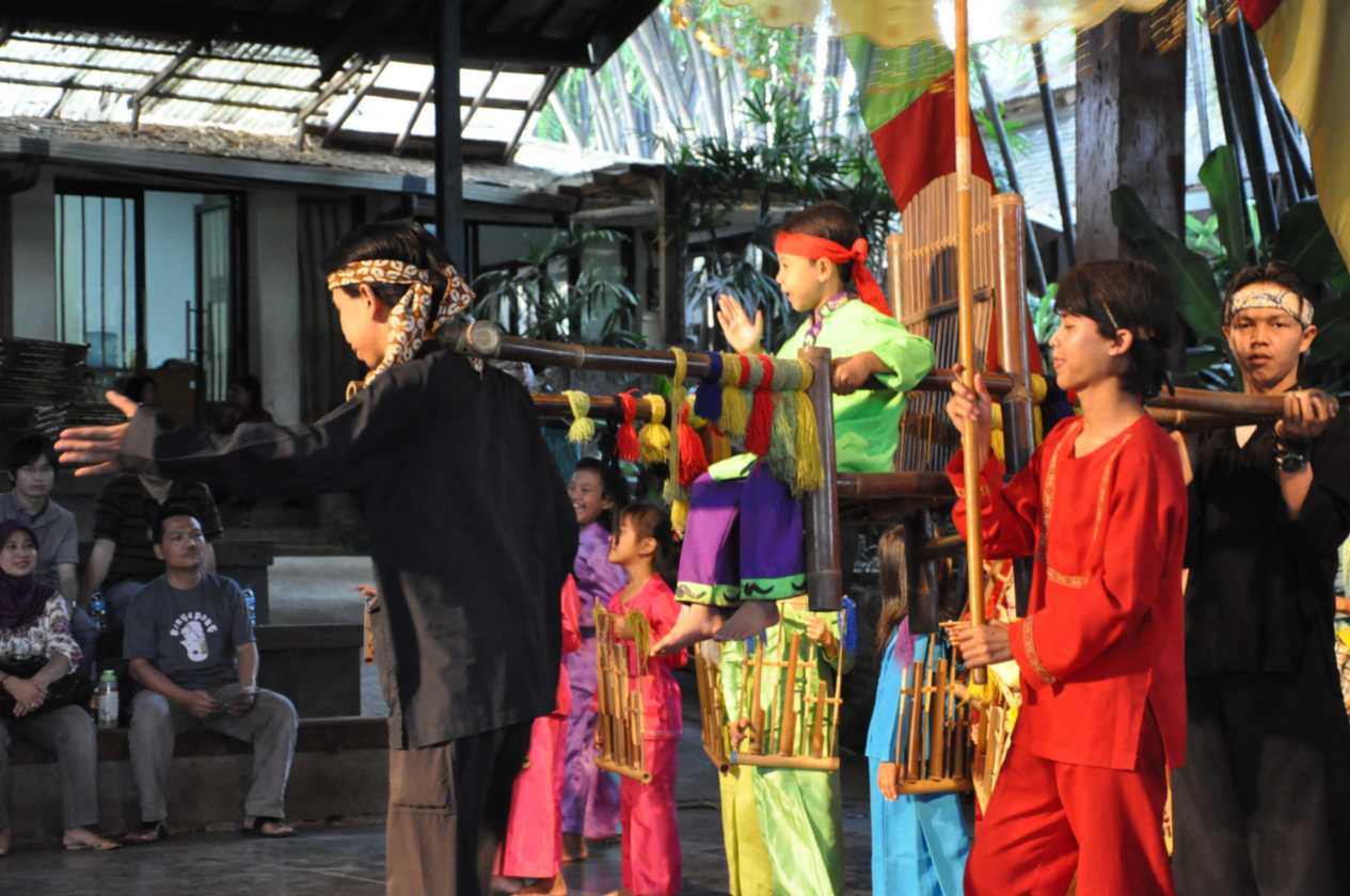 02 indo2010-32