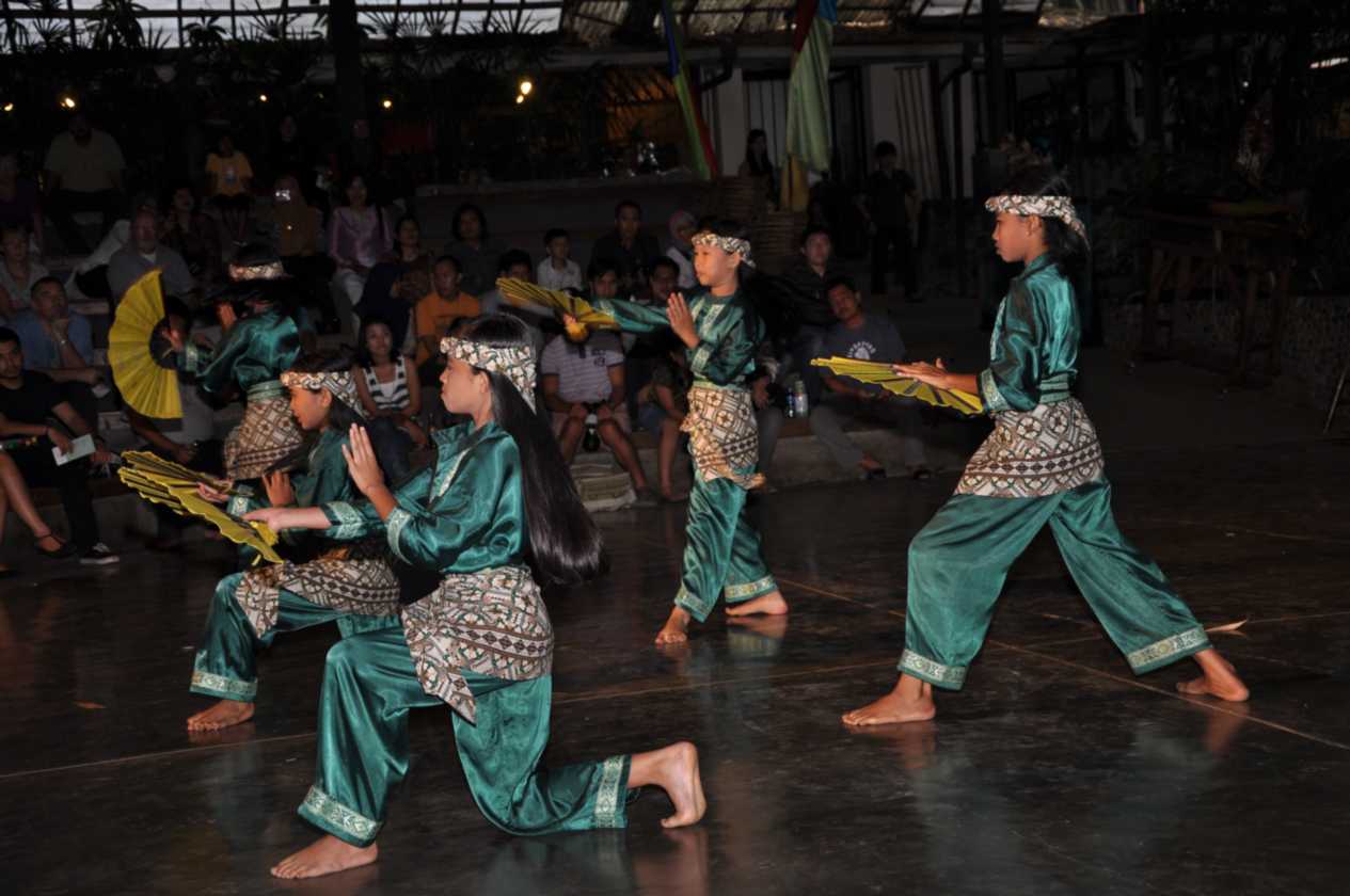 02 indo2010-45