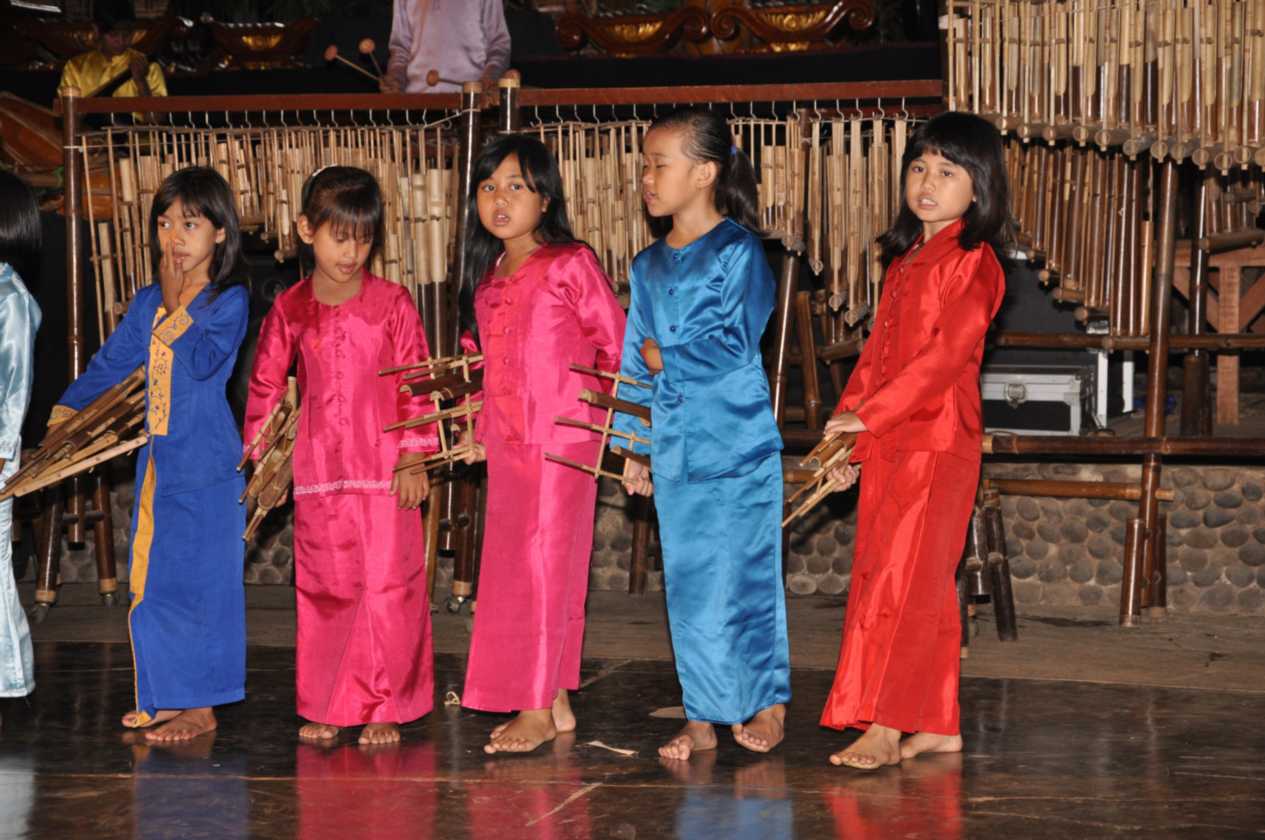 02 indo2010-46