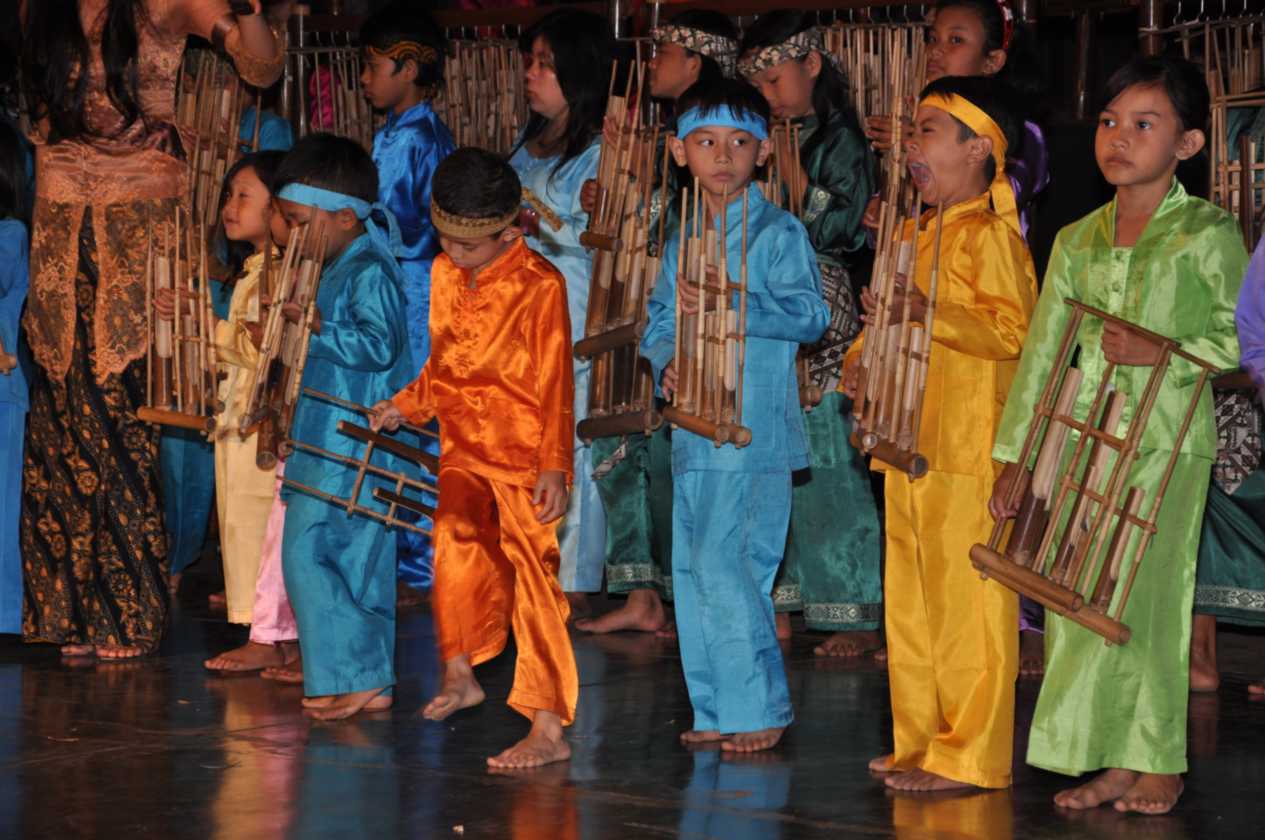 02 indo2010-55