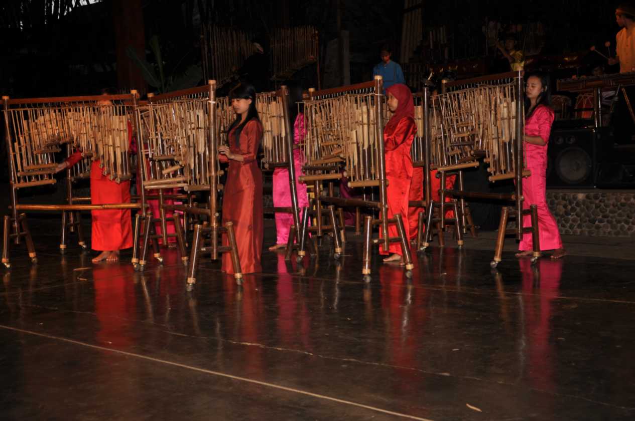02 indo2010-61