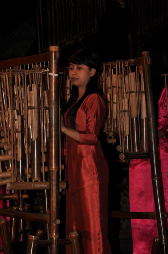02 indo2010-62