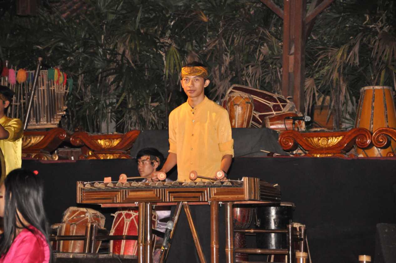 02 indo2010-63