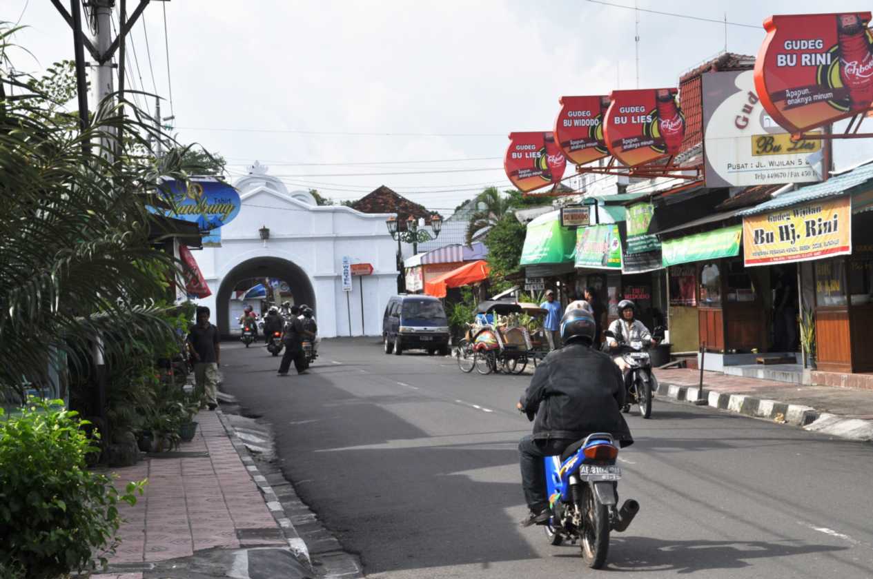 06 indo2010-48