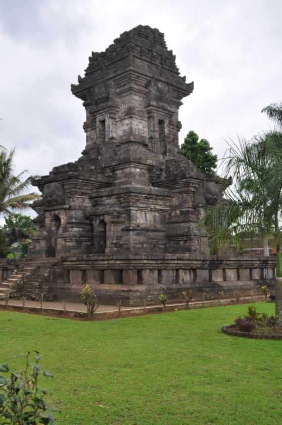 08 indo2010-092