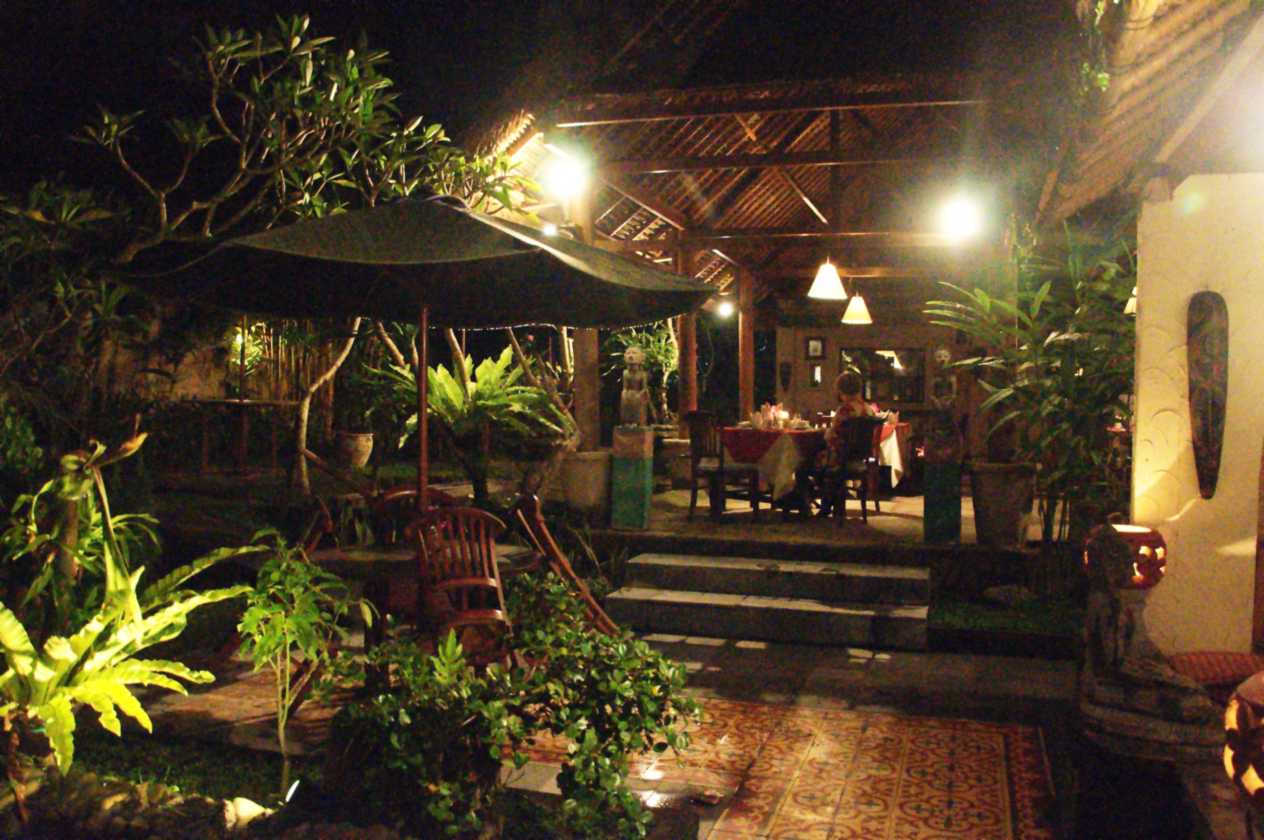 10 indo2010-50