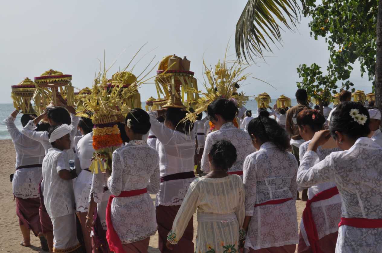 15 indo2010-19-1