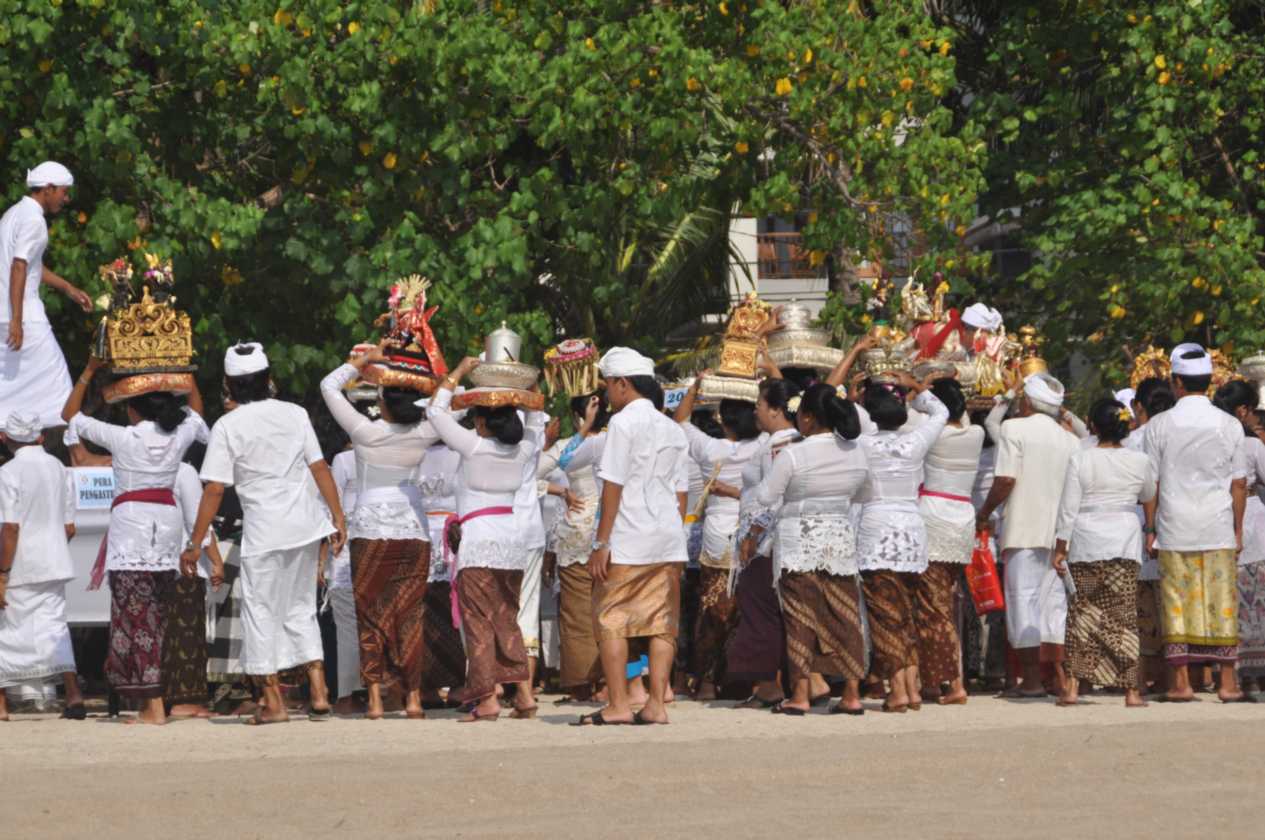 15 indo2010-28-1