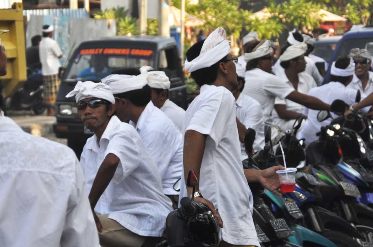 15 indo2010-52-1