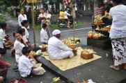 10 indo2010-49