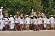 15 indo2010-28-1
