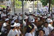 15 indo2010-32-1